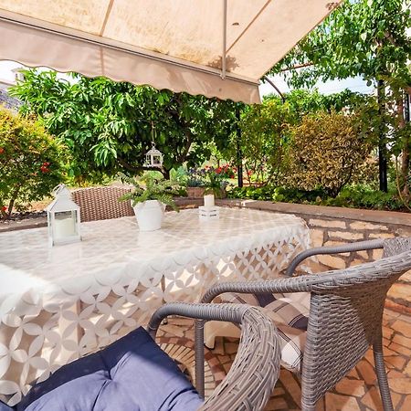 רוביני Apartment Bassano מראה חיצוני תמונה